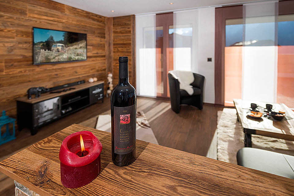 Wohnbereich Ferienwohnung Casa Mia in Grächen